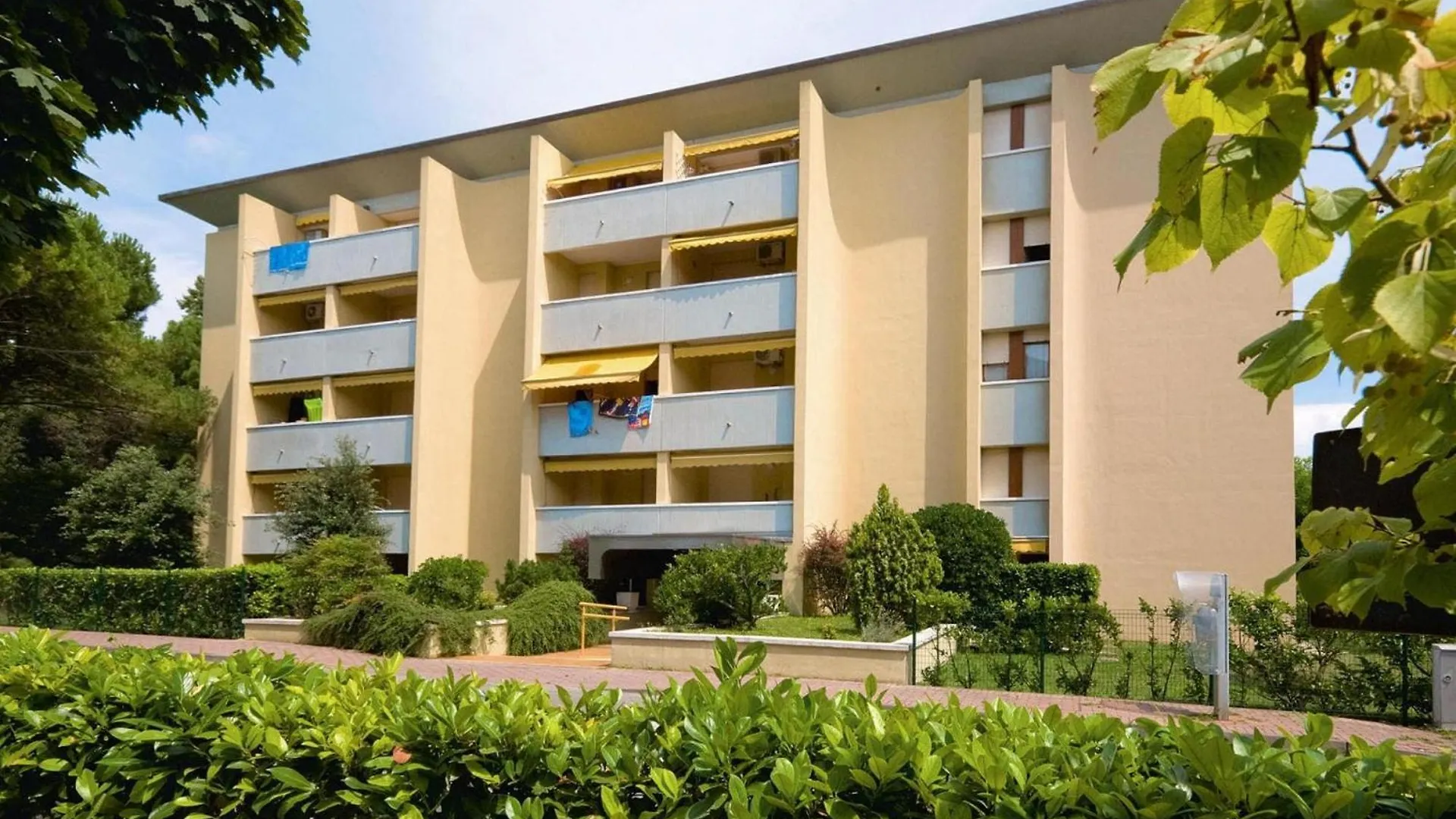Condominio Quercia In Bibione Lido Del Sole